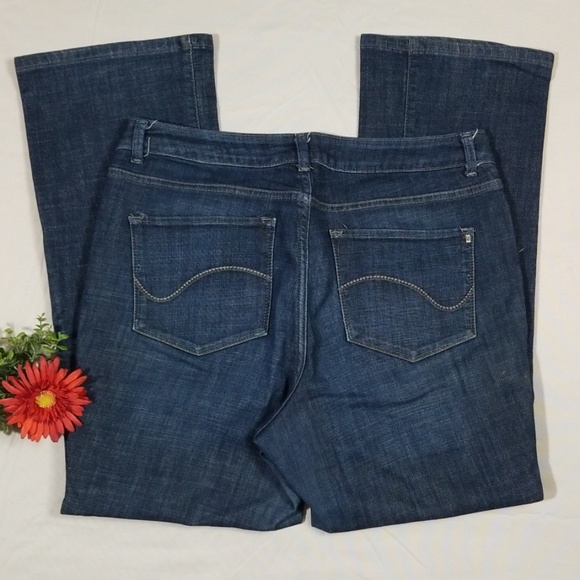 lee modern series bootcut jeans